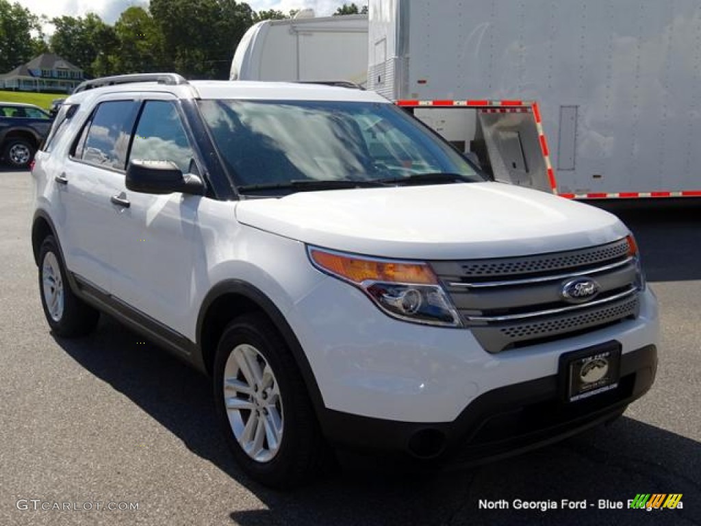 2015 Explorer 4WD - Oxford White / Medium Light Stone photo #7