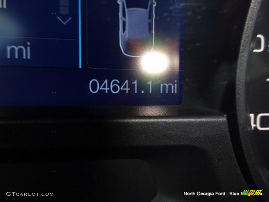 2015 Explorer 4WD - Oxford White / Medium Light Stone photo #24