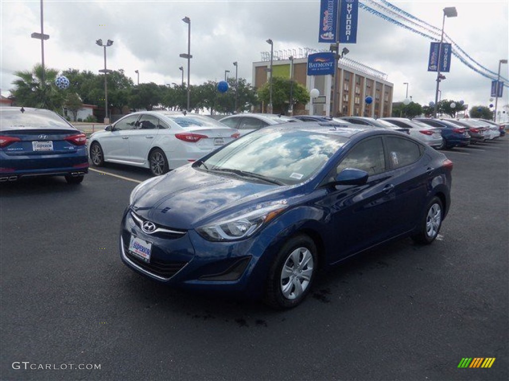 2016 Elantra SE - Blue / Beige photo #3