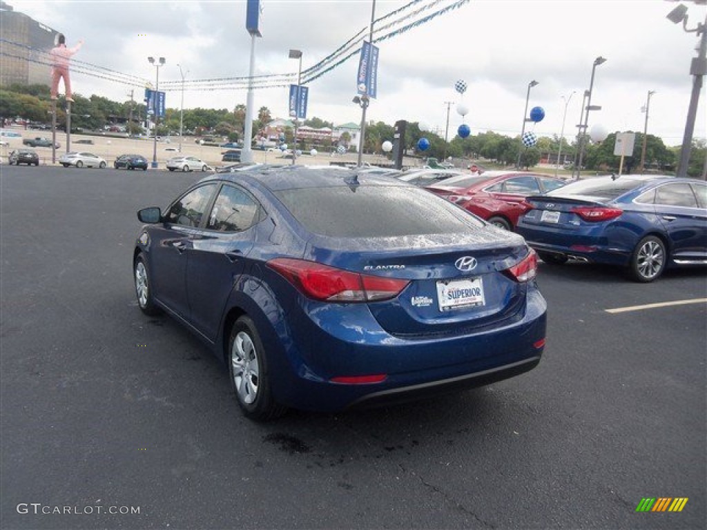 2016 Elantra SE - Blue / Beige photo #6