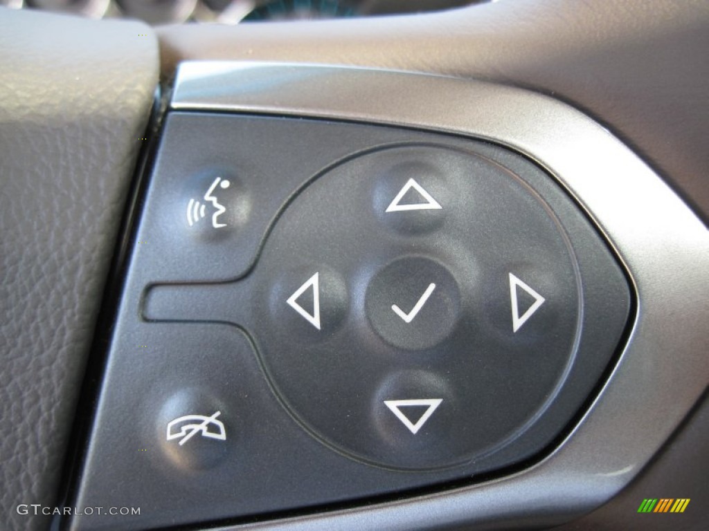 2016 Chevrolet Suburban LTZ 4WD Controls Photo #106852833