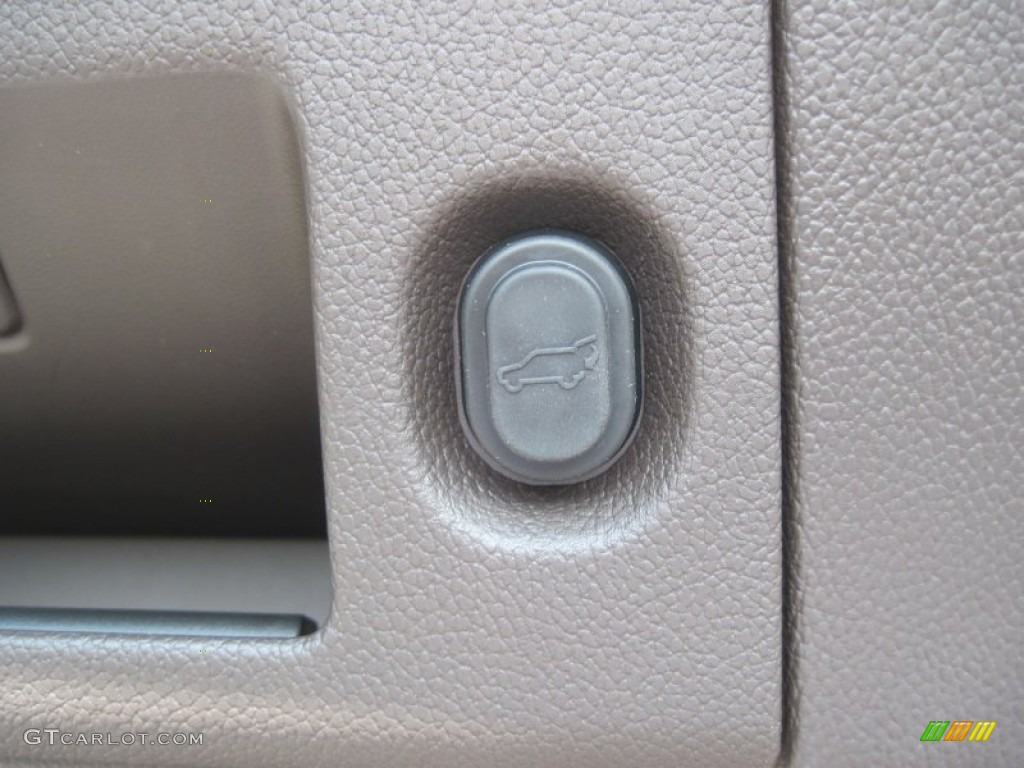 2016 Suburban LTZ 4WD - Brownstone Metallic / Cocoa/Mahogany photo #52