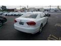 Candy White - Passat 2.5L SE Photo No. 4