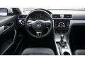 Candy White - Passat 2.5L SE Photo No. 21