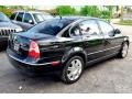 Black - Passat GLS 1.8T Sedan Photo No. 10