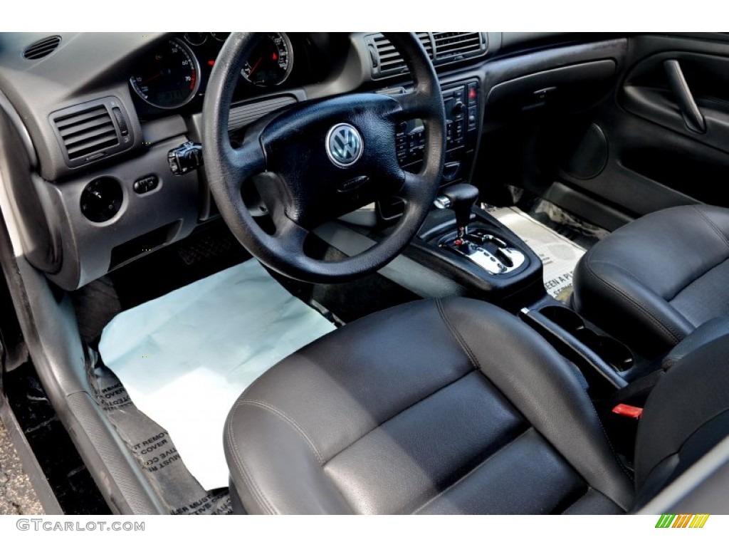 Anthracite Interior 2005 Volkswagen Passat GLS 1.8T Sedan Photo #106864830