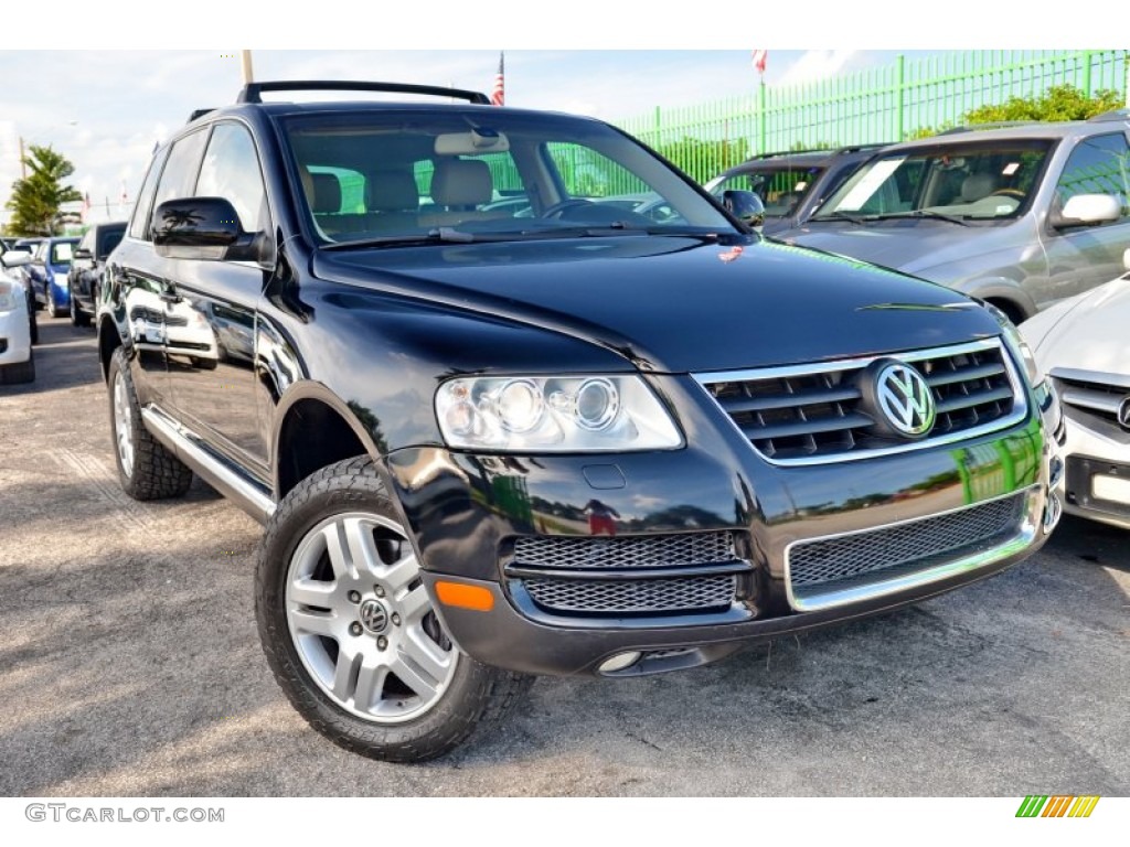 Black 2004 Volkswagen Touareg V8 Exterior Photo #106865127