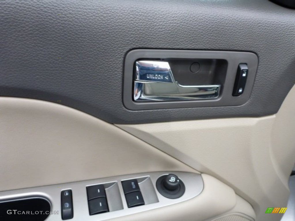 2010 Fusion Hybrid - Brilliant Silver Metallic / Medium Light Stone photo #19