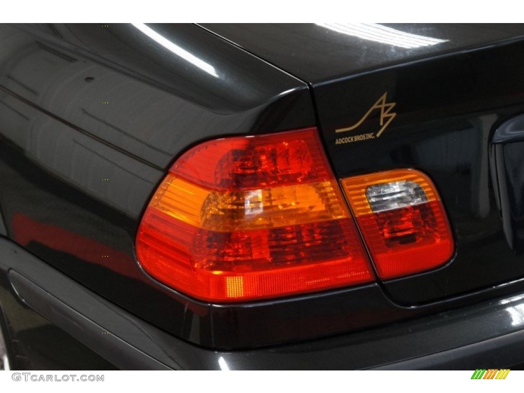 2003 3 Series 325xi Sedan - Jet Black / Natural Brown photo #48