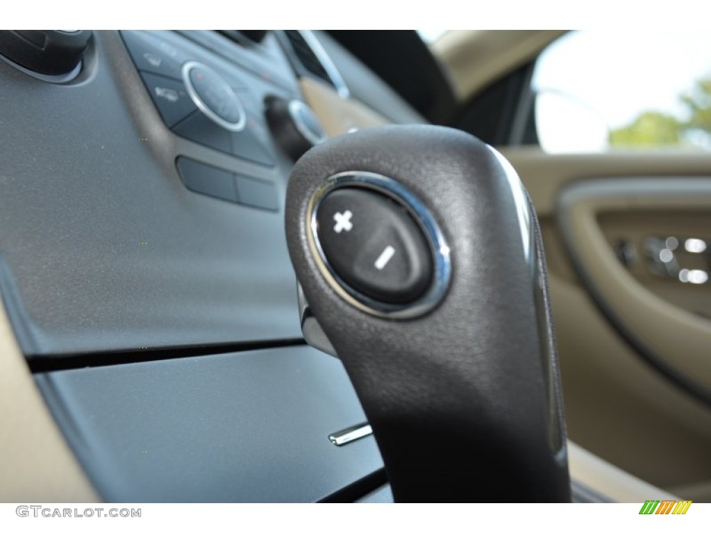 2015 Taurus SE - Tuxedo Black Metallic / Dune photo #15