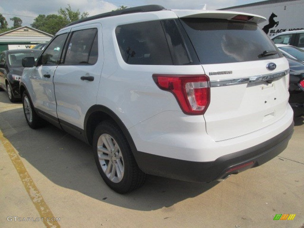 2016 Explorer FWD - Oxford White / Medium Light Camel photo #7