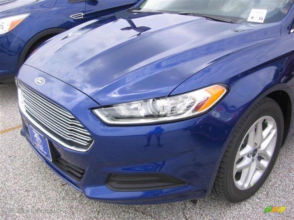 2016 Fusion SE - Deep Impact Blue Metallic / Dune photo #7