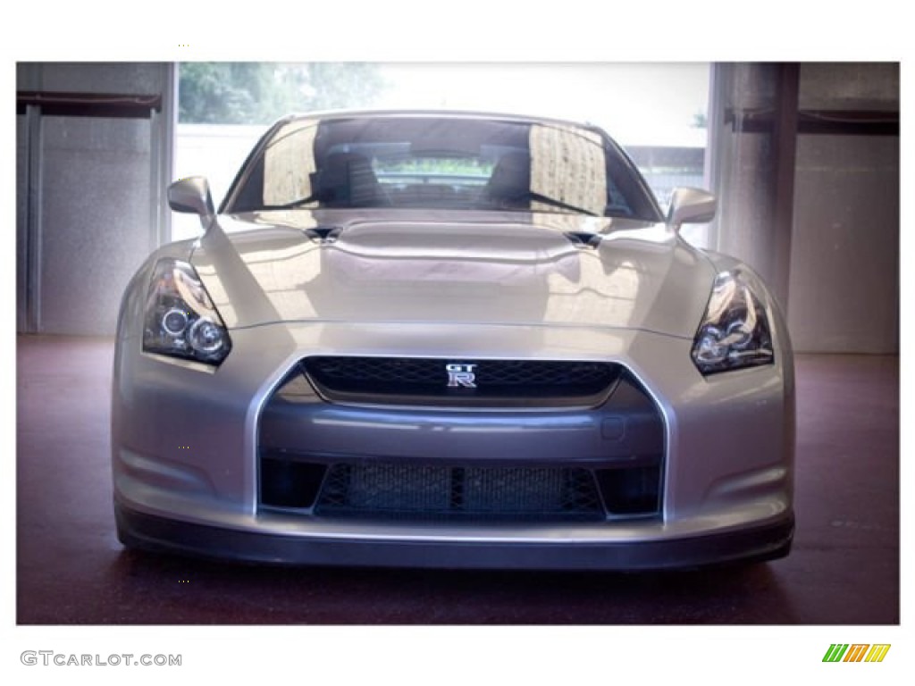 Super Silver Metallic 2009 Nissan GT-R Premium Exterior Photo #106885952