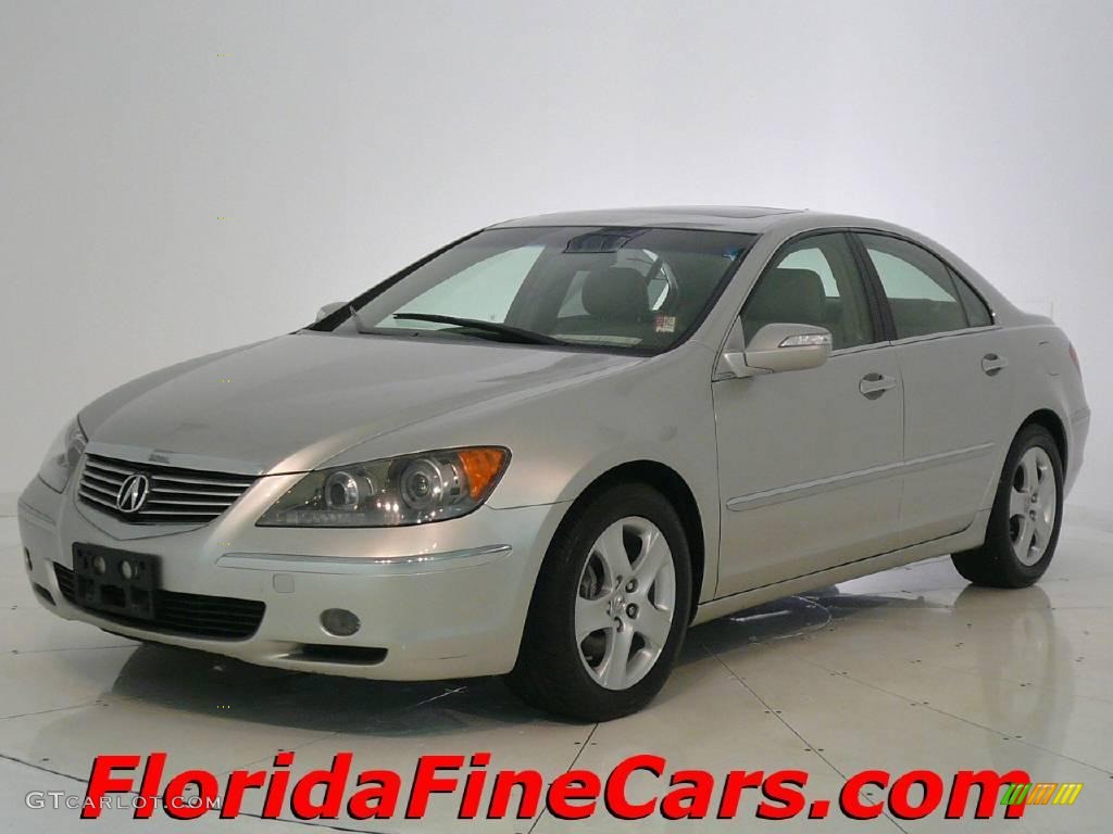 2005 RL 3.5 AWD Sedan - Celestial Silver Metallic / Taupe photo #1