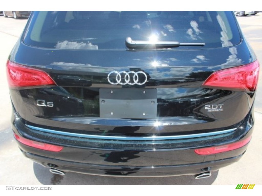 2016 Q5 2.0 TFSI Premium quattro - Brilliant Black / Black photo #7
