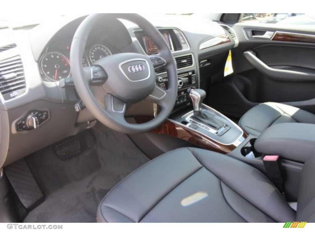2016 Q5 2.0 TFSI Premium quattro - Brilliant Black / Black photo #12
