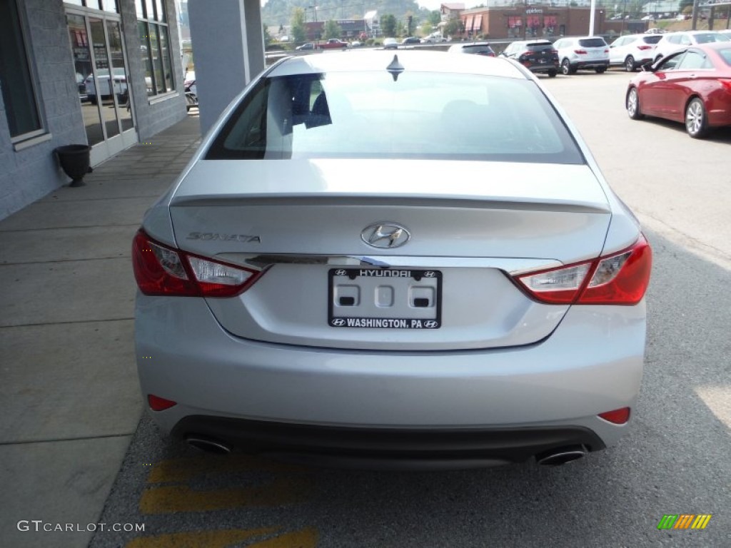 2014 Sonata SE - Radiant Silver / Gray photo #8