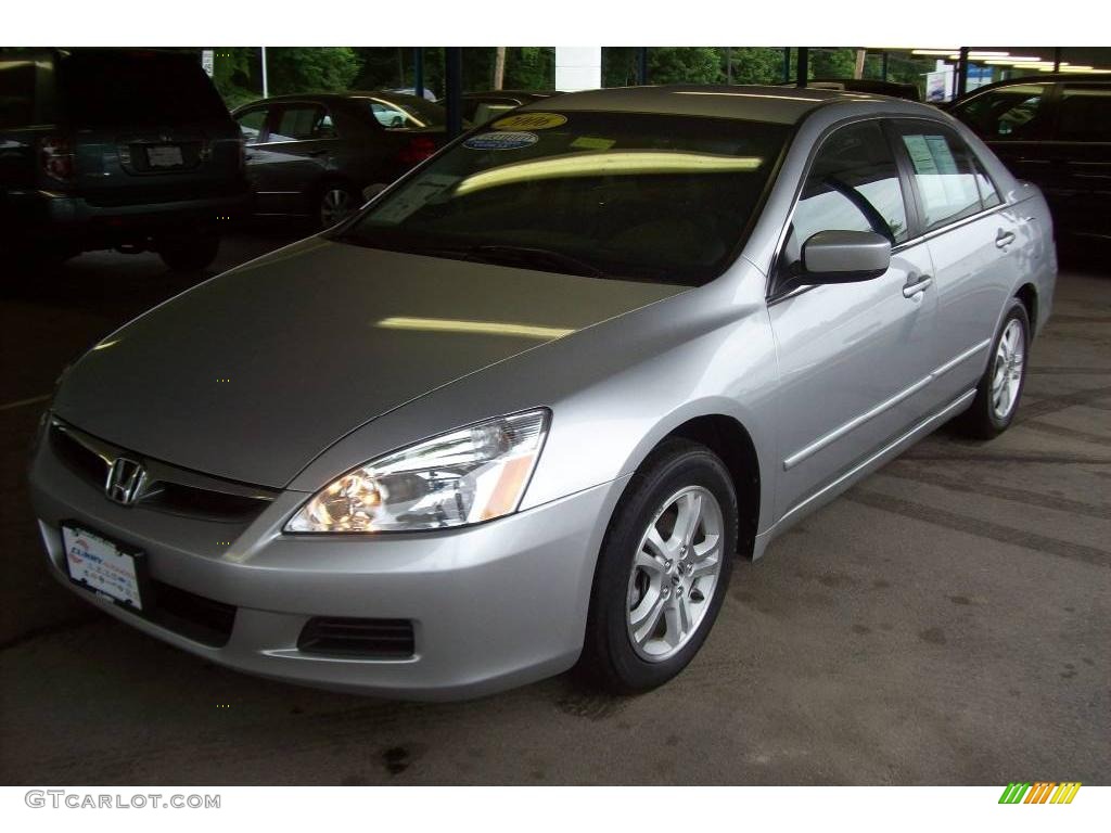 2006 Accord SE Sedan - Alabaster Silver Metallic / Gray photo #21