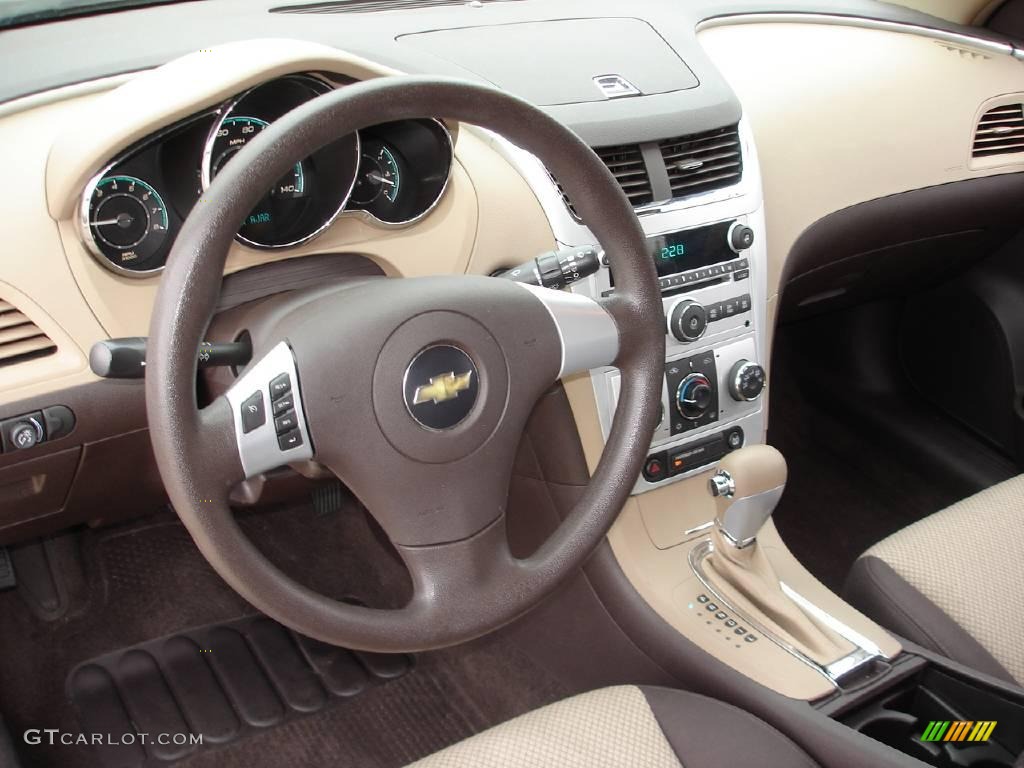 2008 Malibu LS Sedan - Sandstone Metallic / Cocoa/Cashmere Beige photo #9