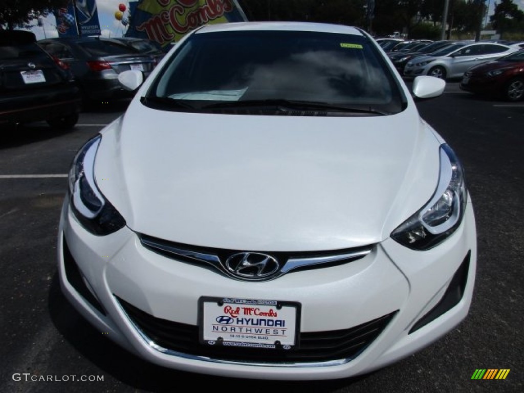 2016 Elantra SE - White / Gray photo #2