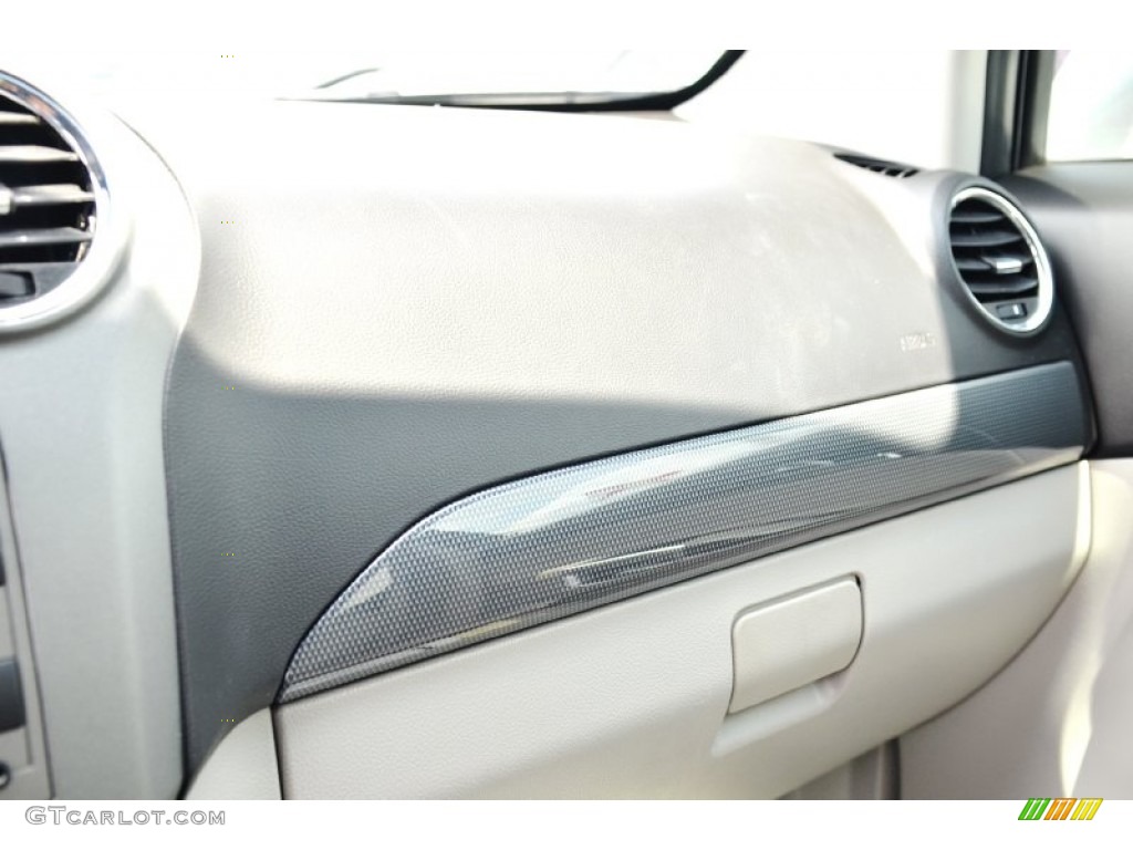 2009 VUE XR V6 - Quicksilver / Gray photo #38