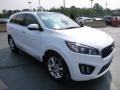 Front 3/4 View of 2016 Sorento Limited V6 AWD