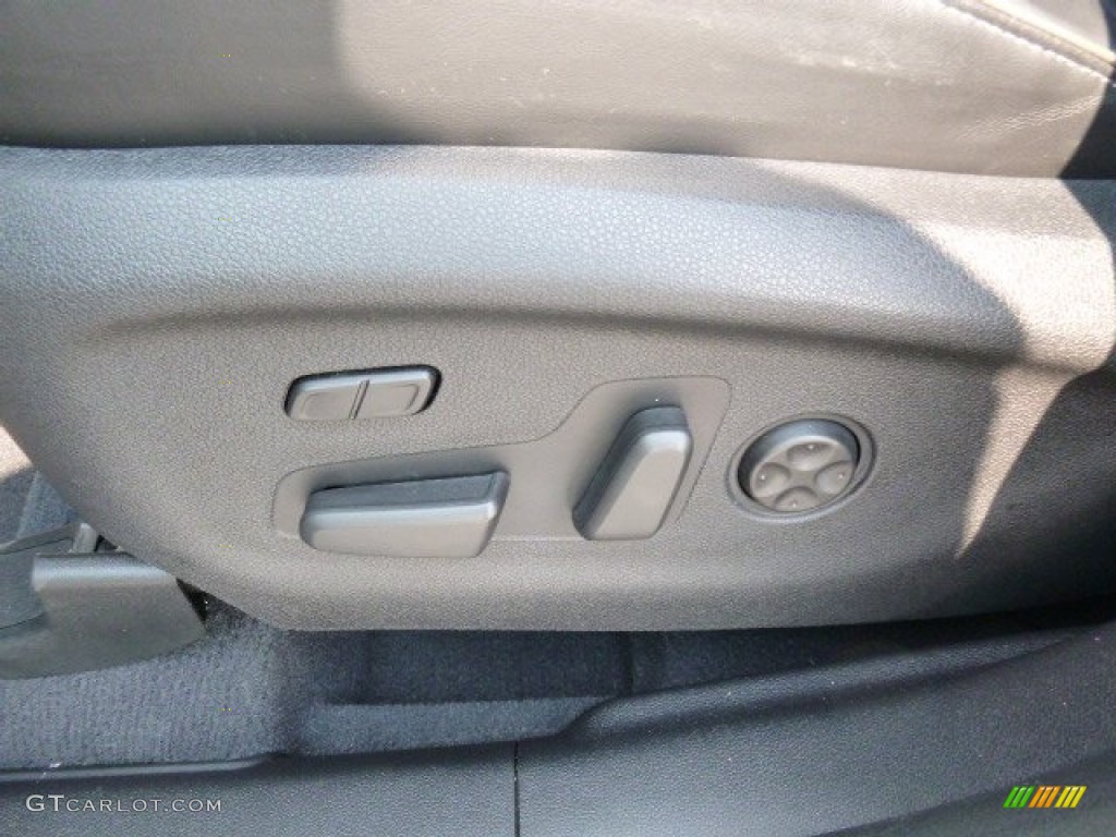 2016 Kia Sorento Limited V6 AWD Controls Photo #106905880
