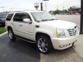 White Diamond - Escalade AWD Photo No. 3