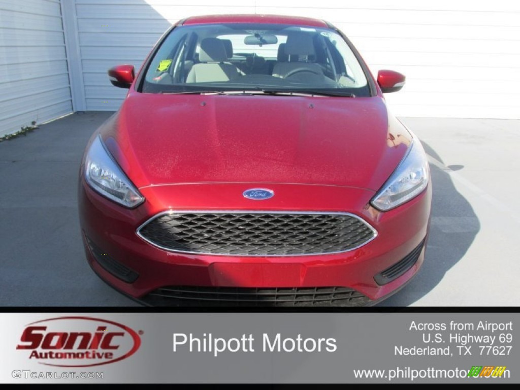 2015 Focus SE Hatchback - Ruby Red Metallic / Charcoal Black photo #8