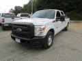 Oxford White - F250 Super Duty XL Crew Cab Photo No. 2