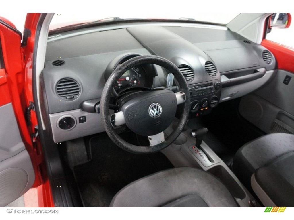 2000 Volkswagen New Beetle GLS Coupe Interior Color Photos