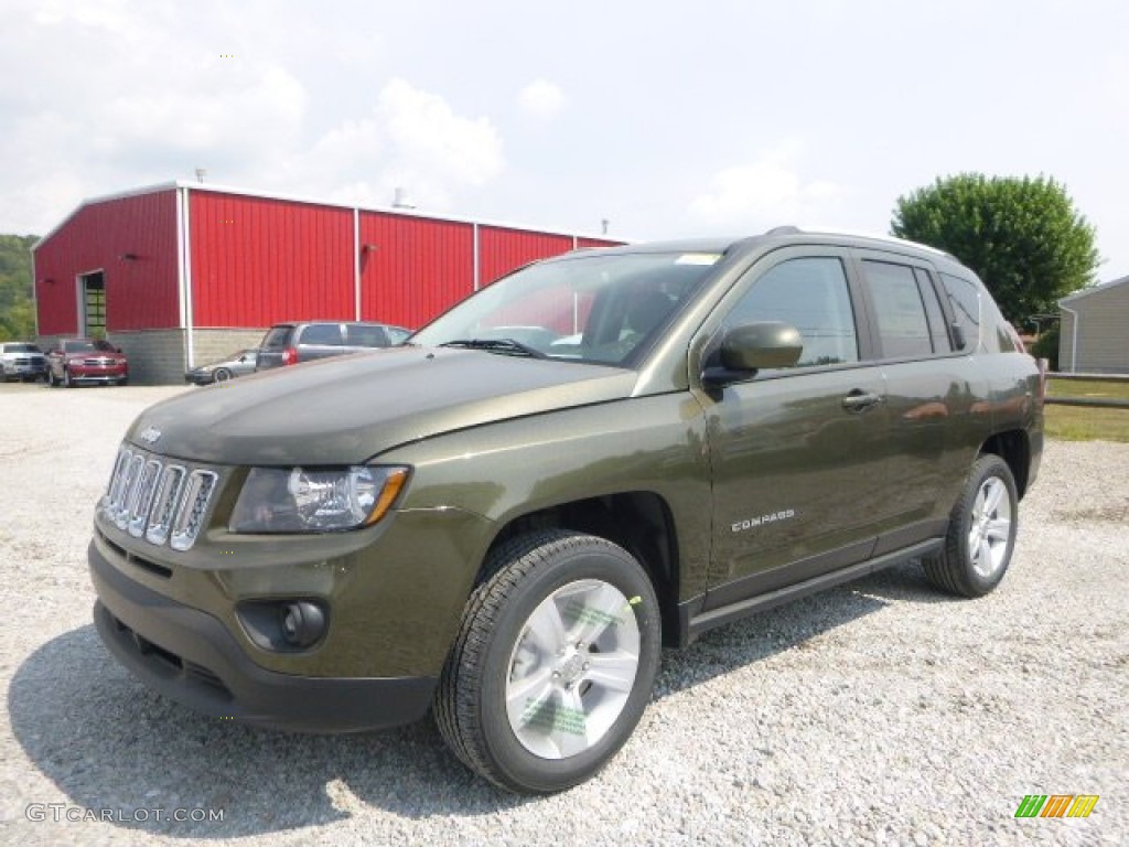 ECO Green Pearl Jeep Compass