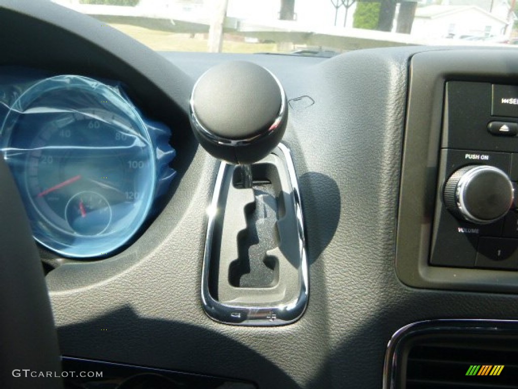 2016 Dodge Grand Caravan SE Transmission Photos