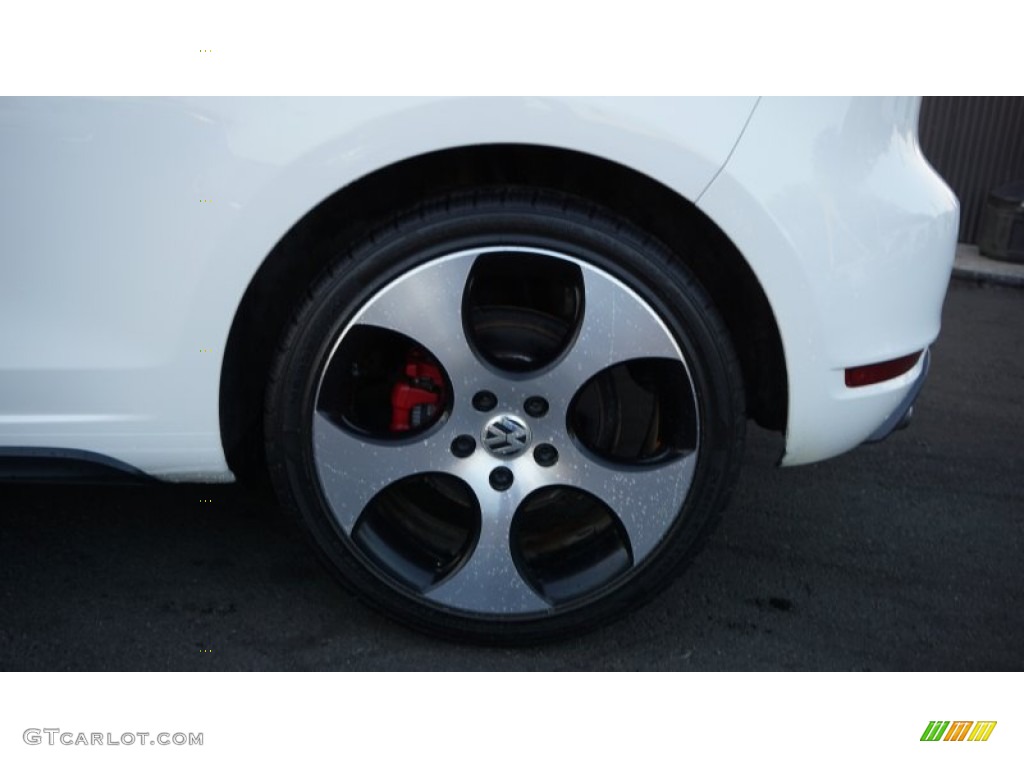 2013 GTI 2 Door - Candy White / Interlagos Plaid Cloth photo #11