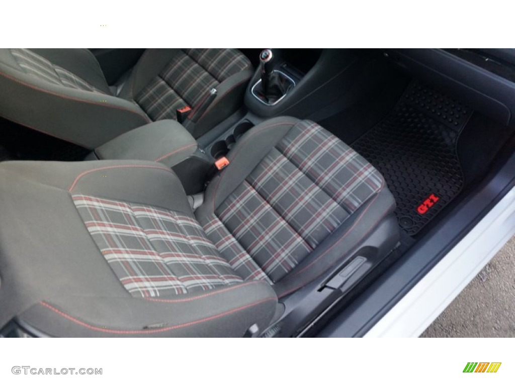 2013 GTI 2 Door - Candy White / Interlagos Plaid Cloth photo #18