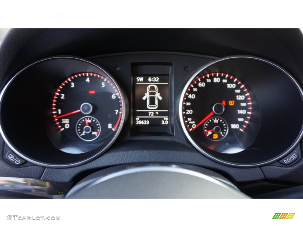 2013 GTI 2 Door - Candy White / Interlagos Plaid Cloth photo #26