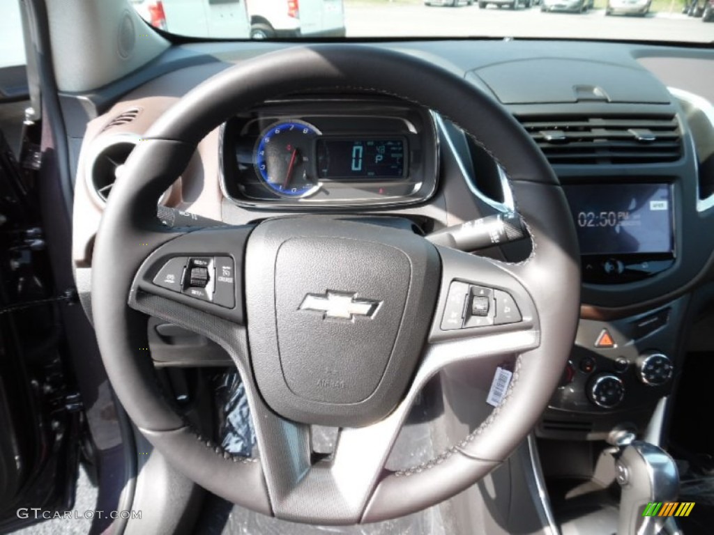 2016 Chevrolet Trax LTZ AWD Jet Black/Brownstone Steering Wheel Photo #106923570