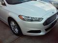 2016 White Platinum Tri-Coat Metallic Ford Fusion SE  photo #2