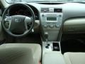 Aloe Green Metallic - Camry LE Photo No. 9