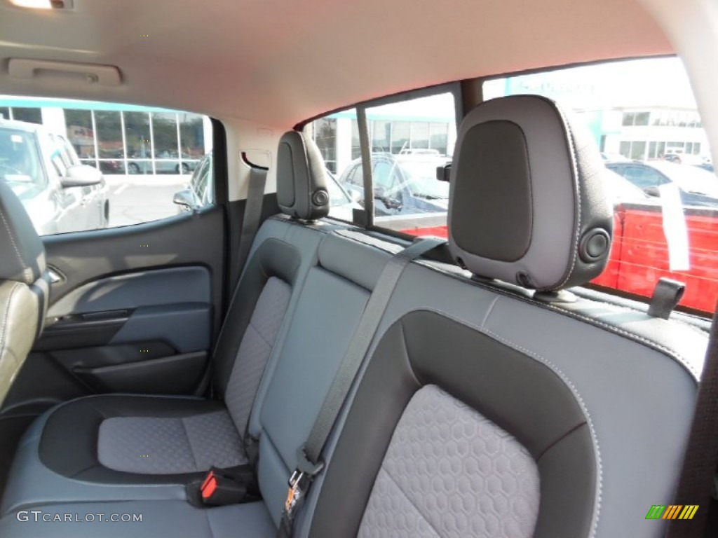 2016 Colorado Z71 Crew Cab 4x4 - Red Hot / Jet Black photo #12