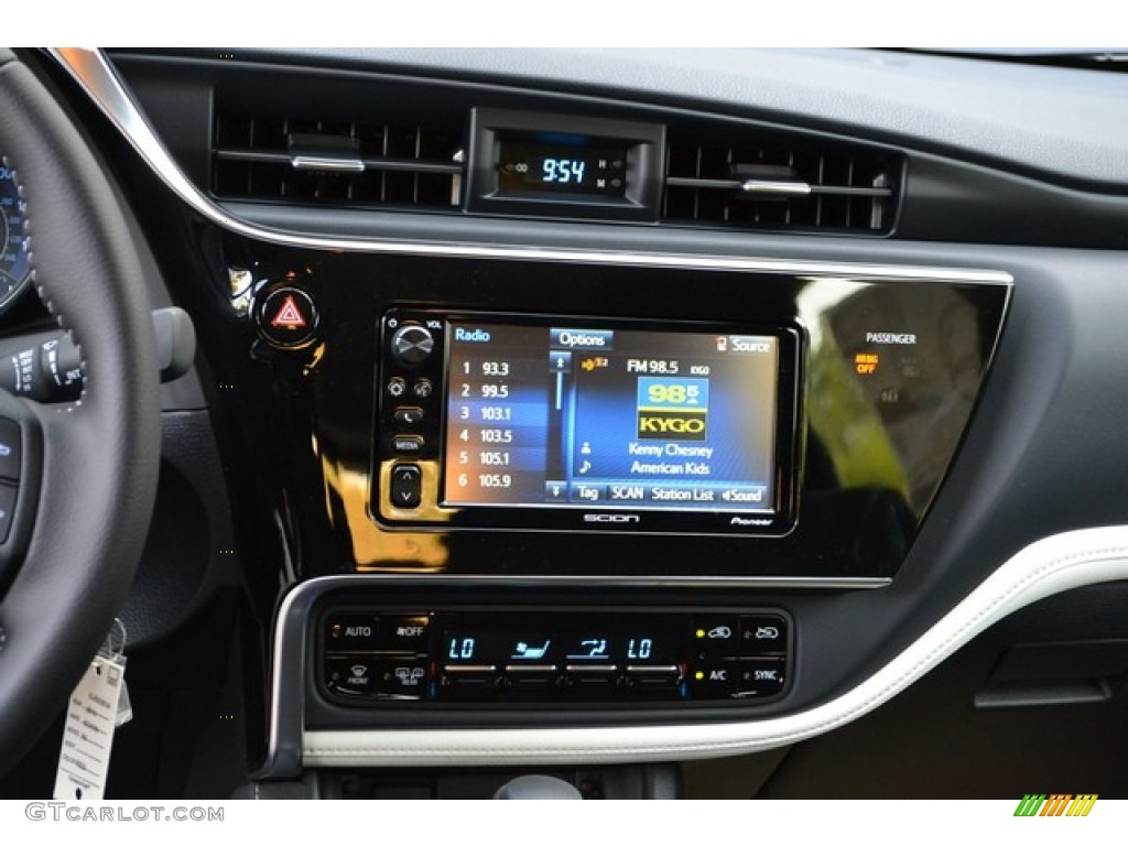 2016 Scion iM Standard iM Model Controls Photo #106928337