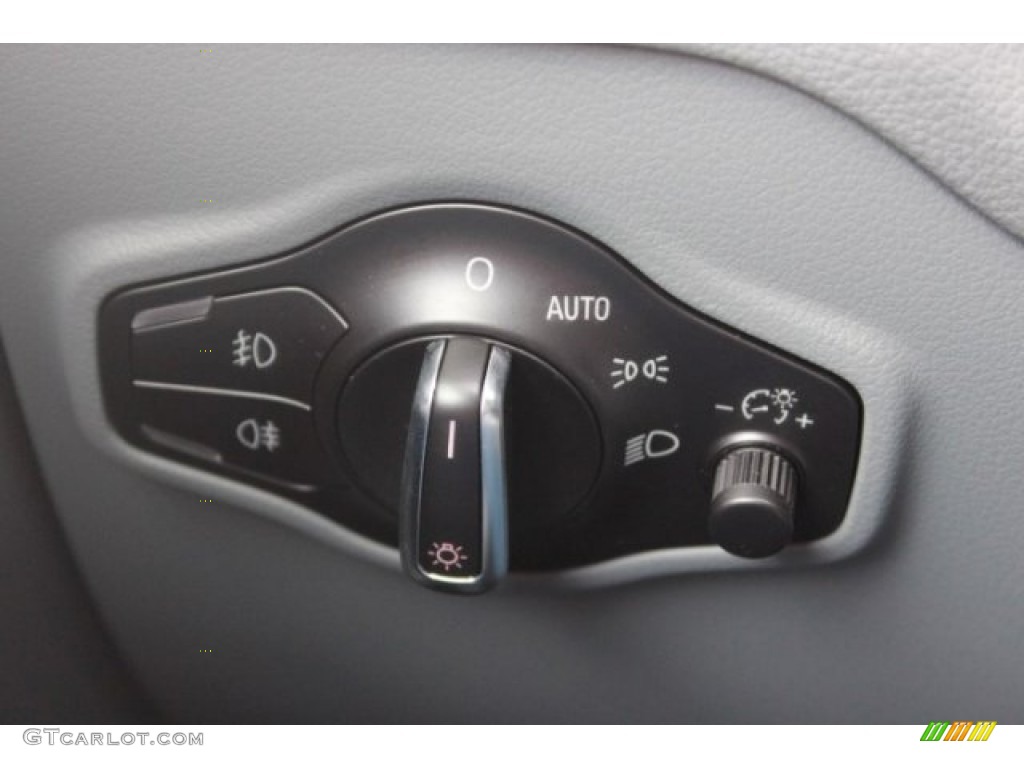 2016 Q5 2.0 TFSI Premium Plus quattro - Utopia Blue Metallic / Titanium Gray photo #30