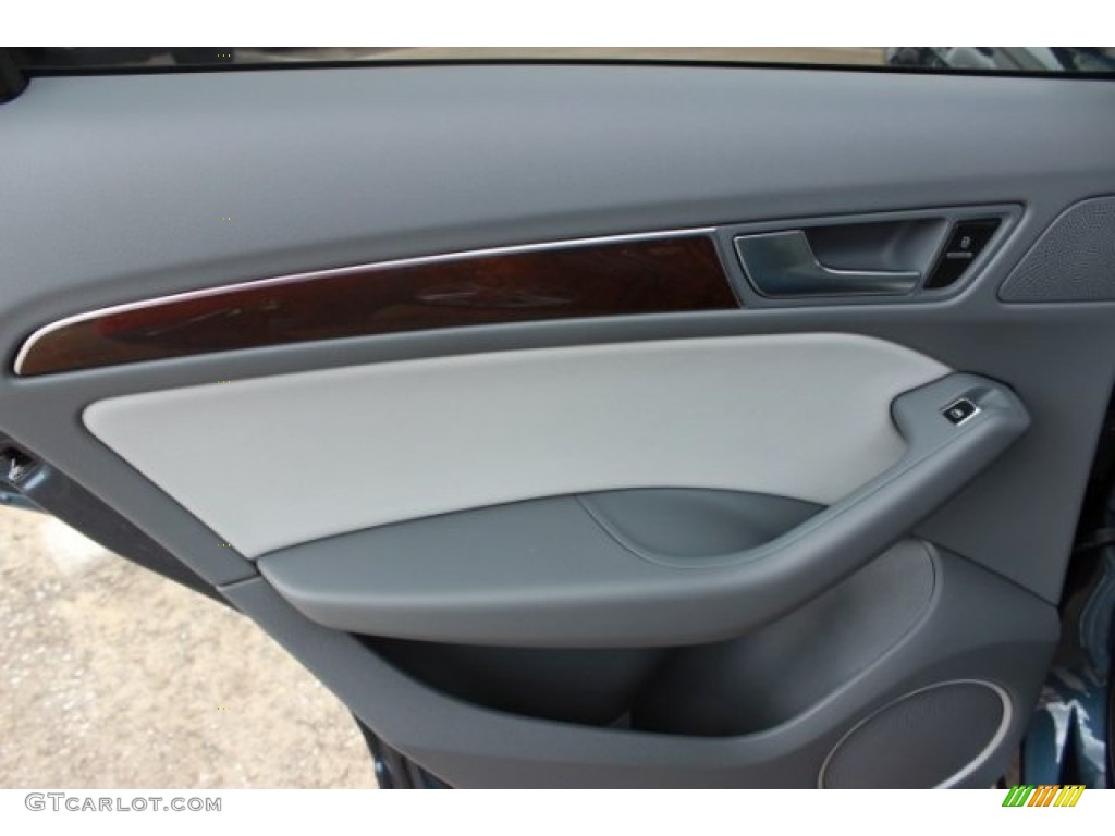 2016 Q5 2.0 TFSI Premium Plus quattro - Utopia Blue Metallic / Titanium Gray photo #32