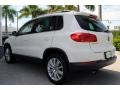 Candy White - Tiguan SE Photo No. 7