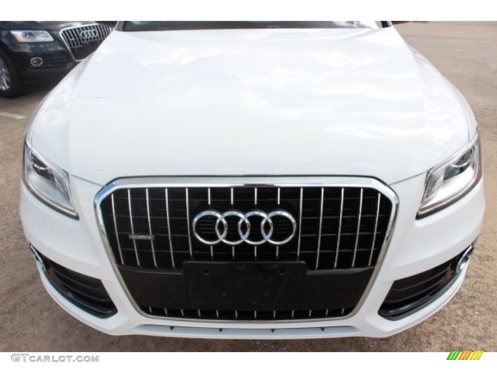 2016 Q5 2.0 TFSI Premium Plus quattro - Ibis White / Black photo #2