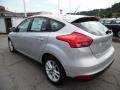 2015 Ingot Silver Metallic Ford Focus SE Hatchback  photo #6