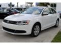 Candy White - Jetta SE Sedan Photo No. 5