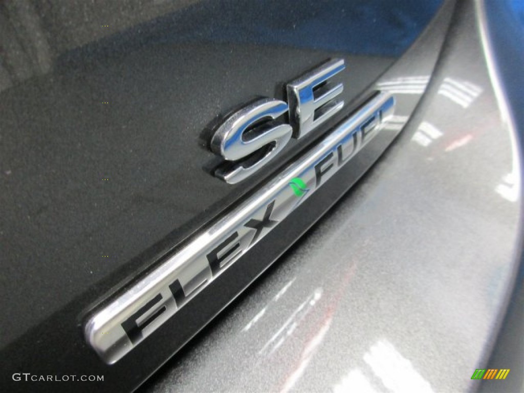 2015 Focus SE Sedan - Magnetic Metallic / Charcoal Black photo #7