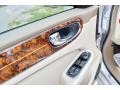 Platinum Silver Metallic - XJ Vanden Plas Photo No. 45