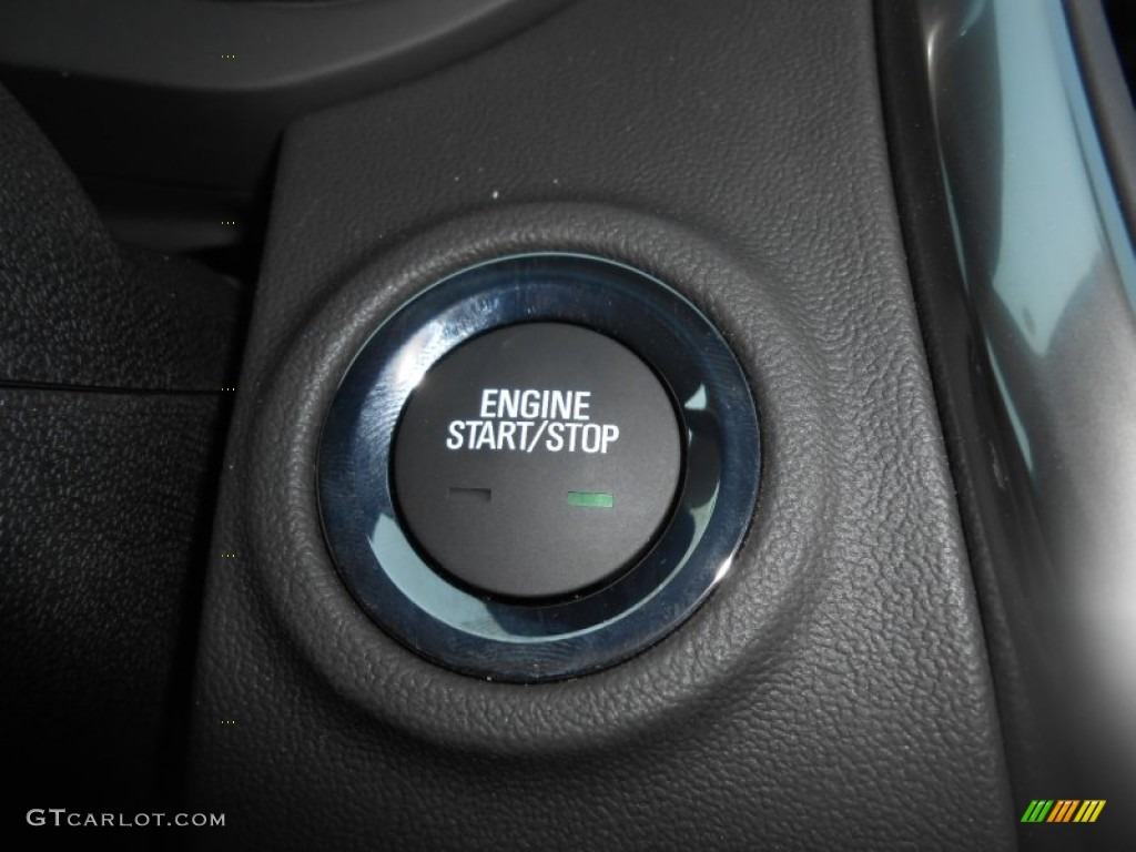 2016 Buick LaCrosse Leather Group Controls Photos
